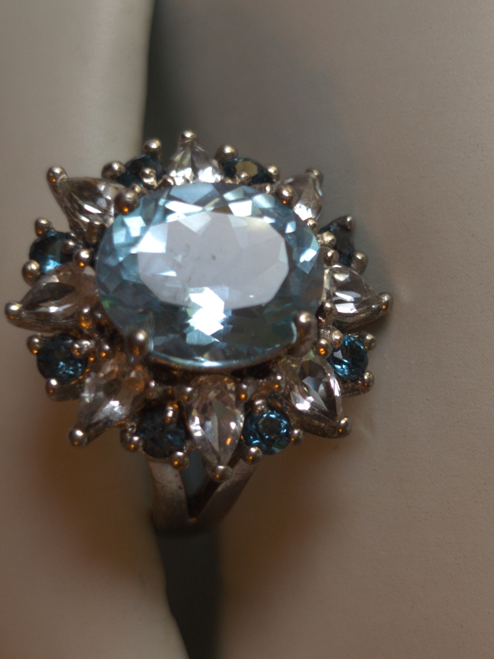 Blue Halo Cocktail Ring with Clear Accents - Women Jewelry - Picture 2 of 3